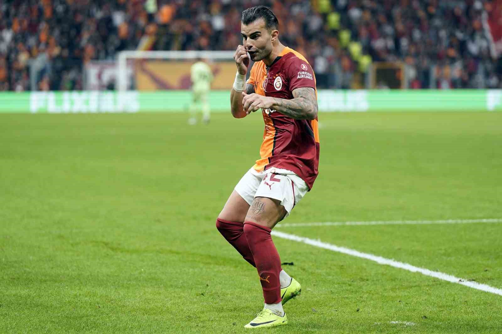 UEFA Avrupa Ligi: Galatasaray: 3 - Elfsborg: 0 (İlk yarı)
