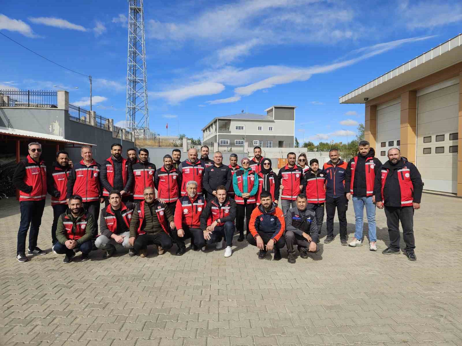 Bingöl’de MEB AKUB üyelerine eğitim
