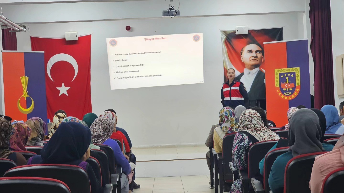 Seydikemer’de “En iyi narkotik polisi anne” etkinliği düzenlendi
