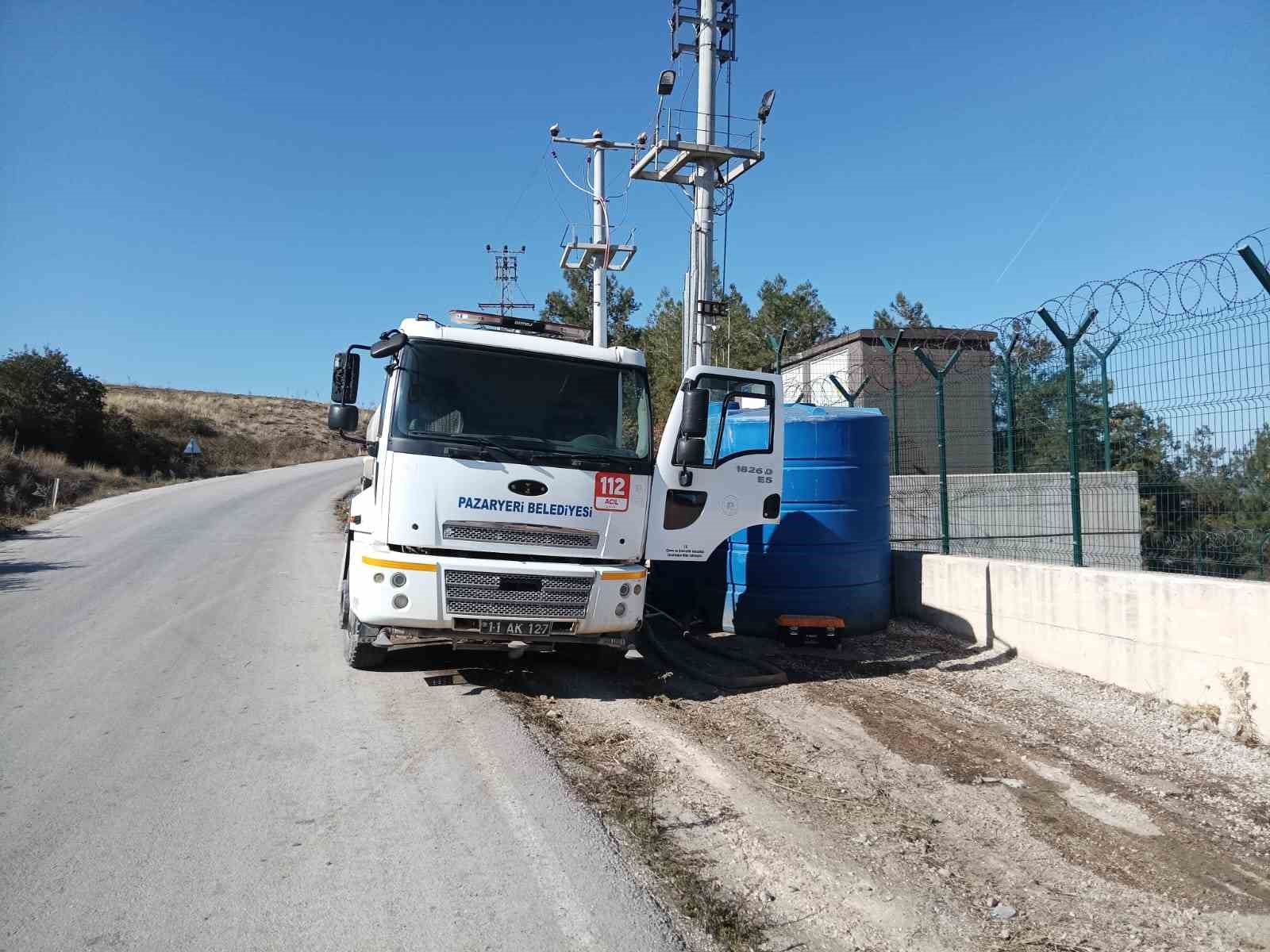 Suyu kesilen çöp tesisin yardımına Başkan Tekin koştu
