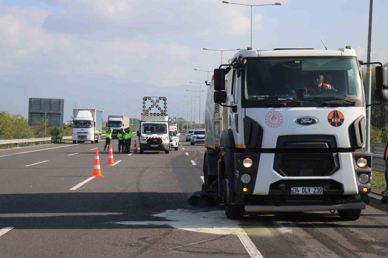 Kuzey Marmara Otoyolu’nda korkutan kaza: 4 yaralı
