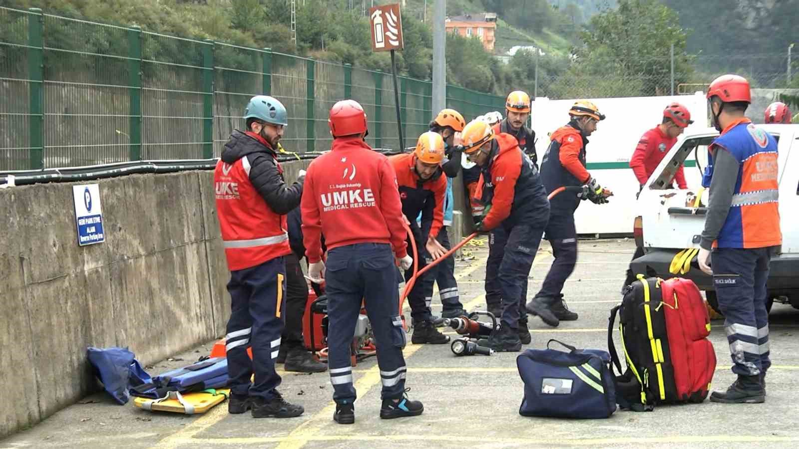 Rize’de gerçeğini aratmayan tatbikat
