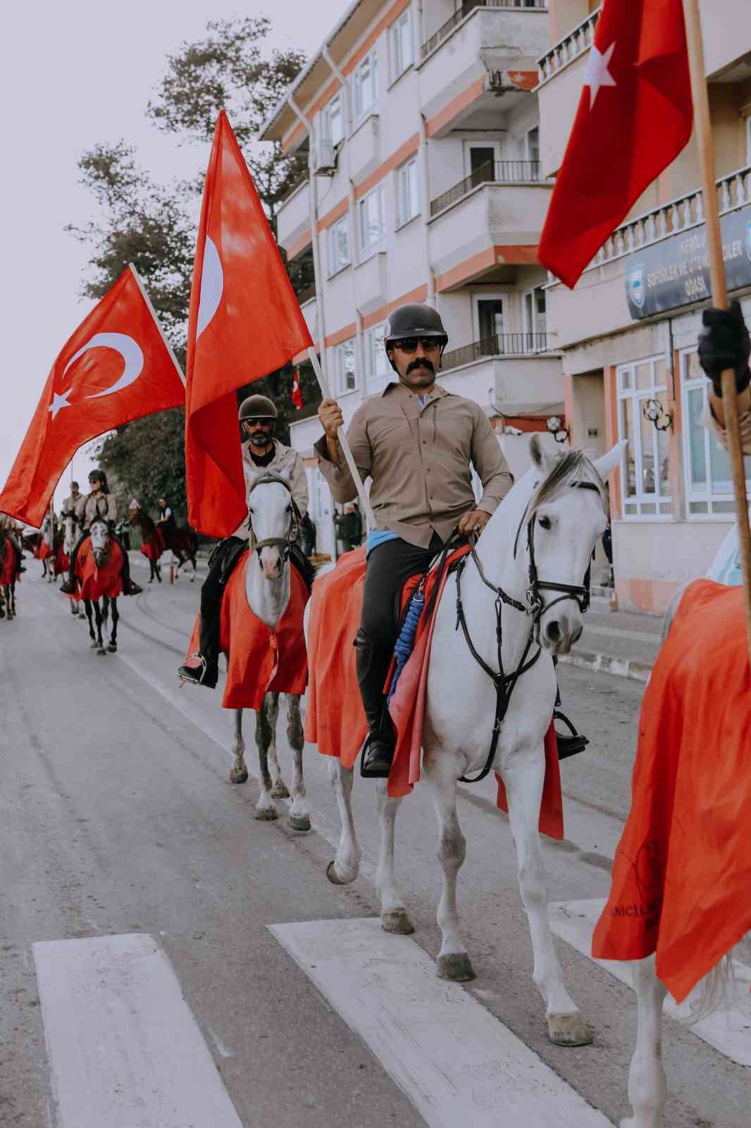 Cumhuriyetin 101’inci yıldönümünde atlarla İstiklal Yolunu geçecekler
