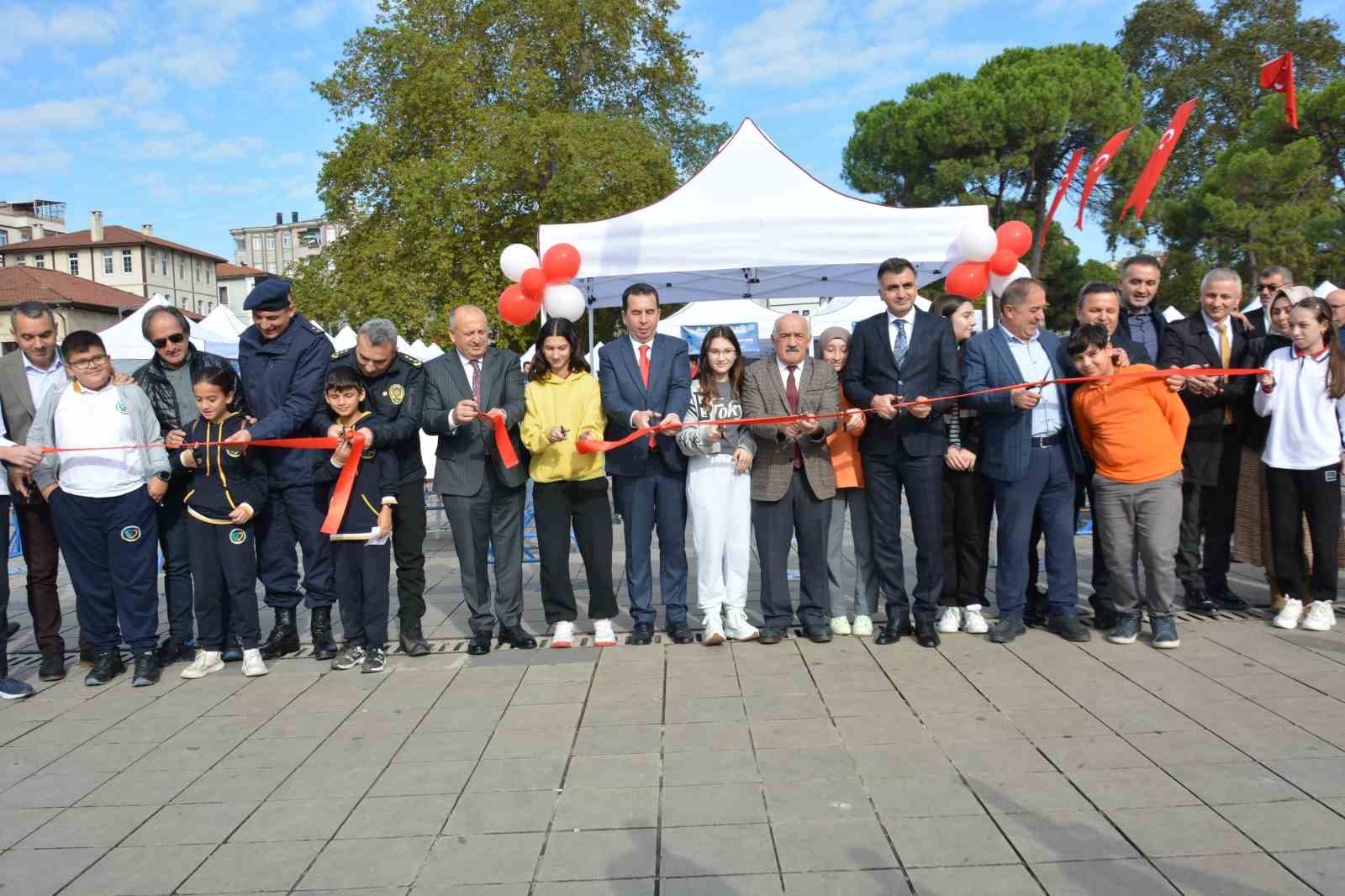 Ordu bilimle şenlendi: 99 atölyede 693 etkinlik yapılacak
