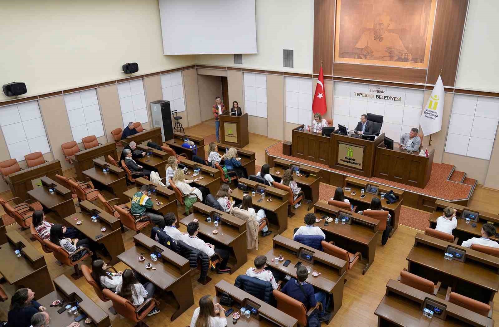 Köstenceli öğrencilerden Başkan Ataç’a ziyaret
