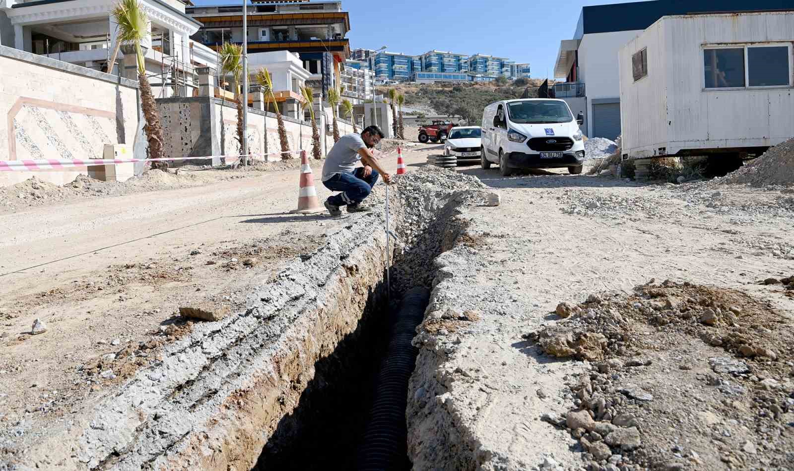 Kuşadası Belediyesi kenti kış mevsimine hazırlıyor
