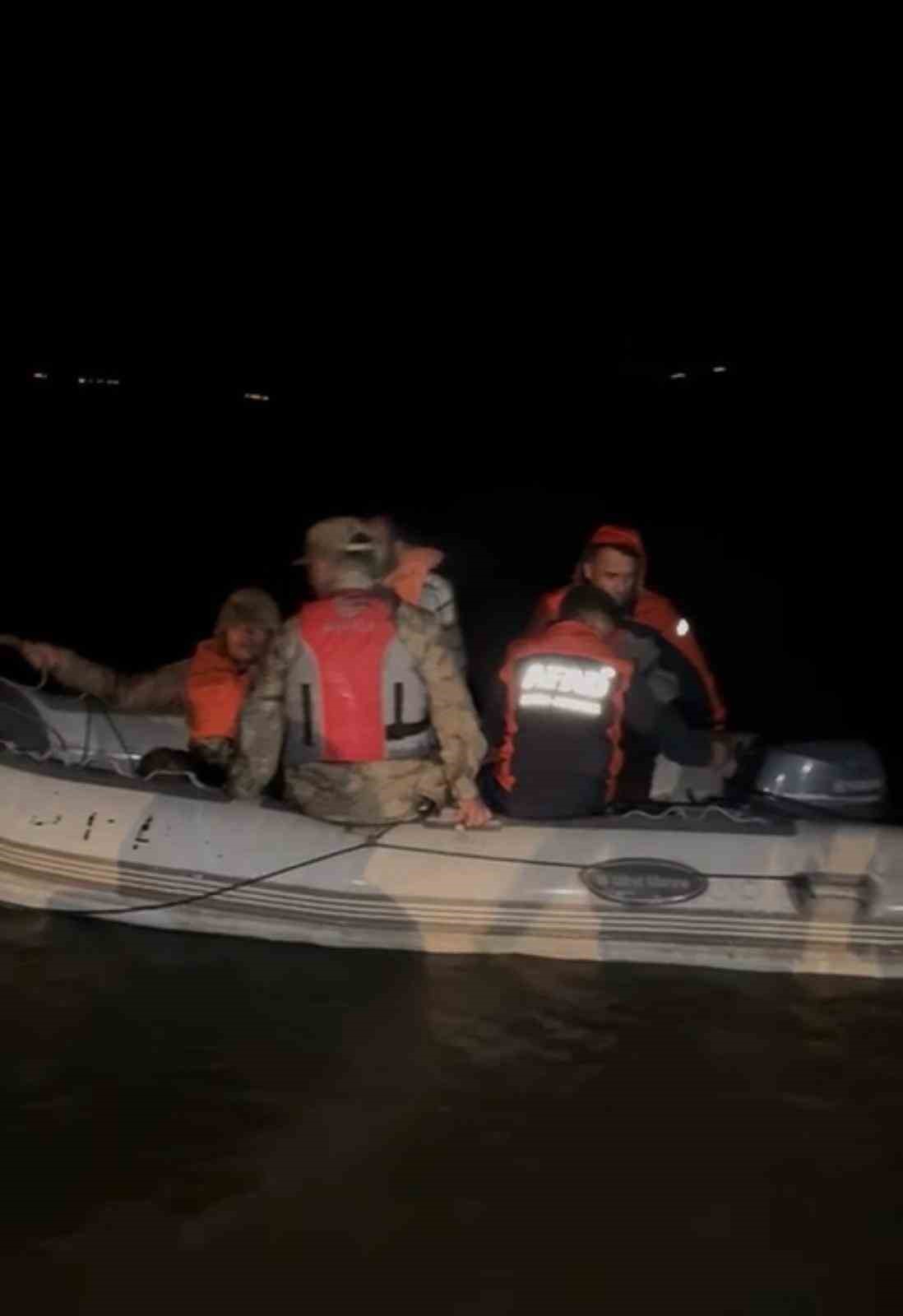 Siirt’te kaybolan zihinsel engelli genç baraj gölünde yüzerken bulundu
