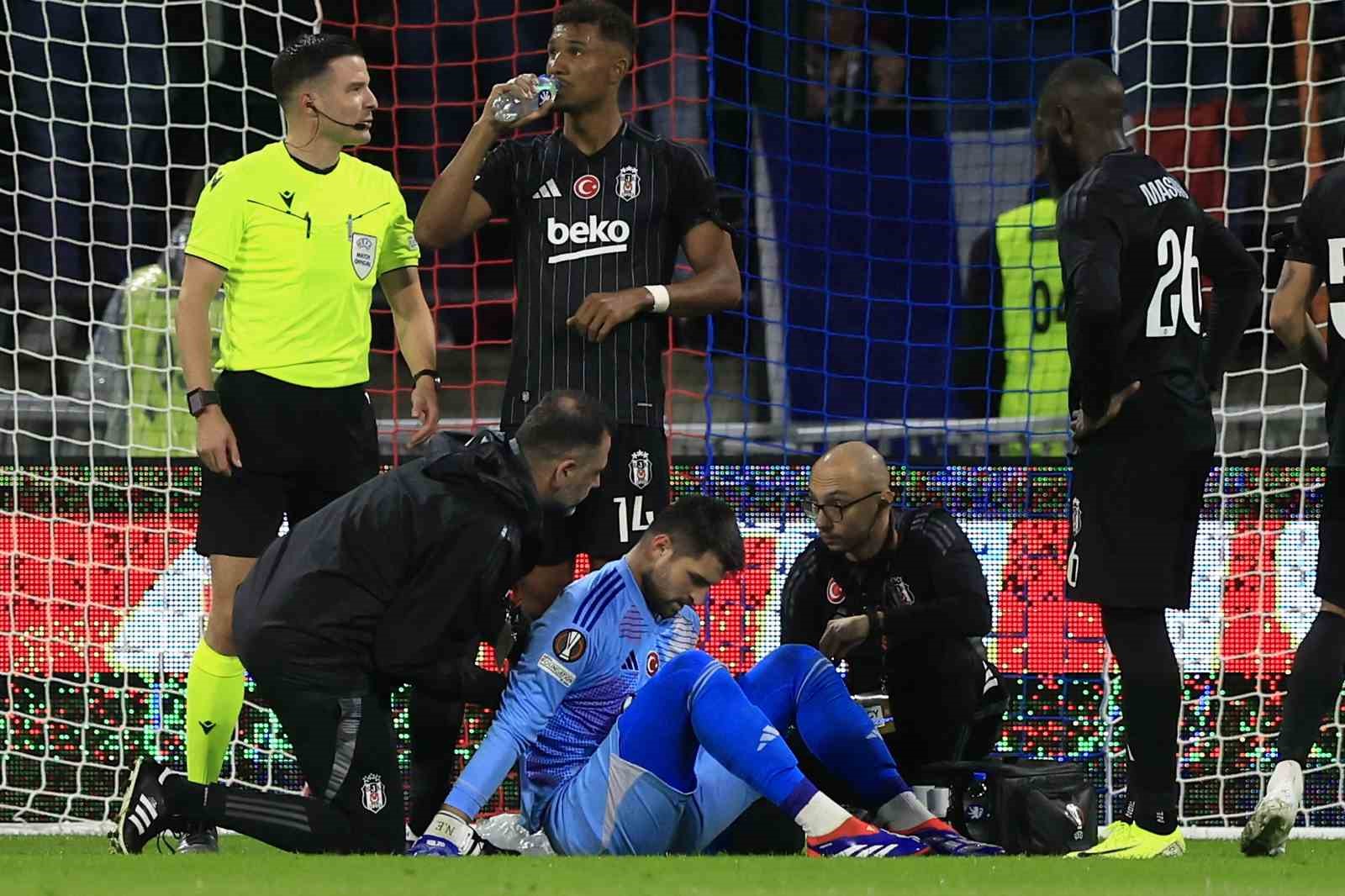 UEFA Avrupa Ligi: Lyon: 0 - Beşiktaş: 0 (İlk yarı)
