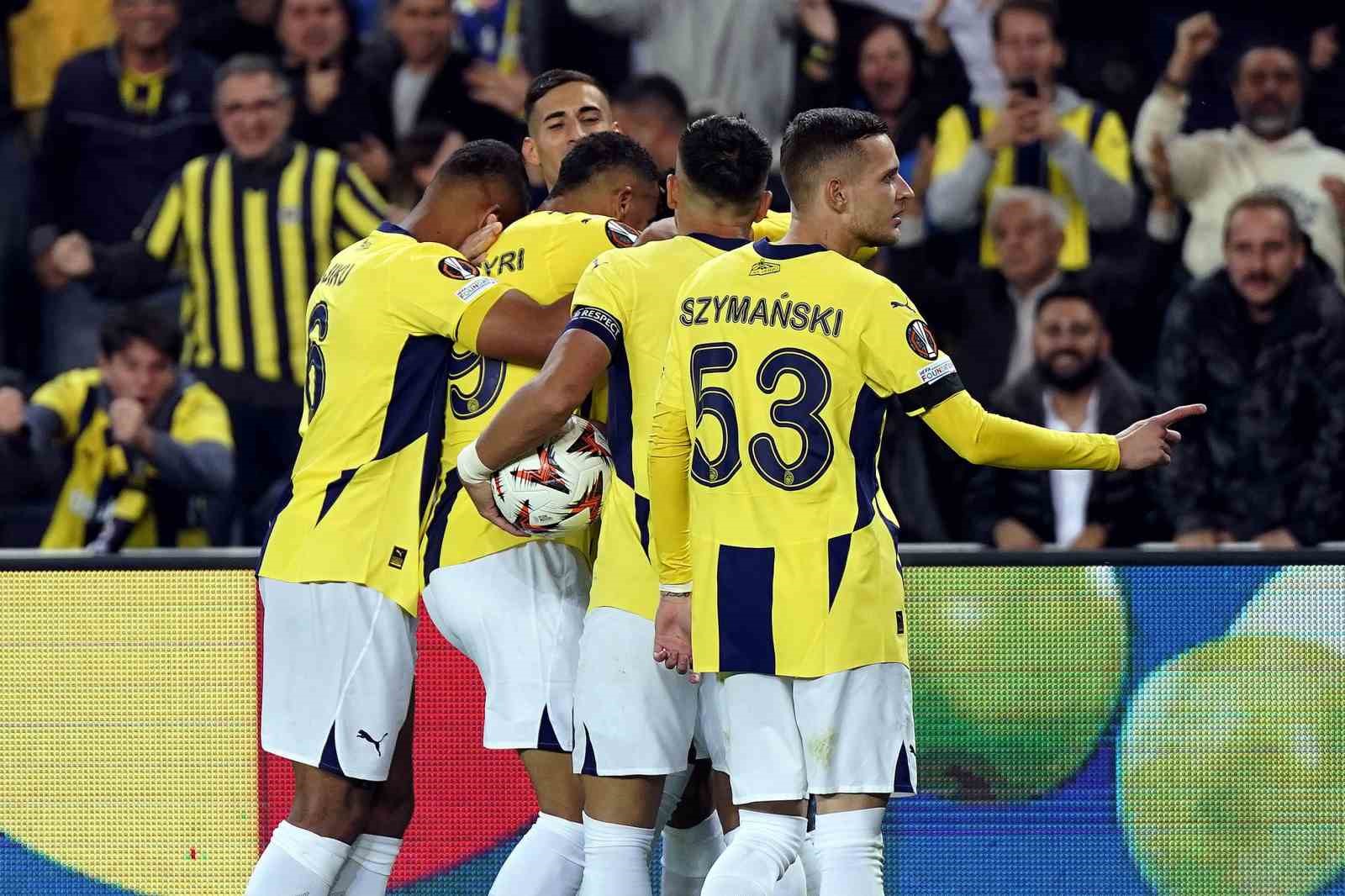 UEFA Avrupa Ligi: Fenerbahçe: 1 - Manchester United: 1 (Maç sonucu)
