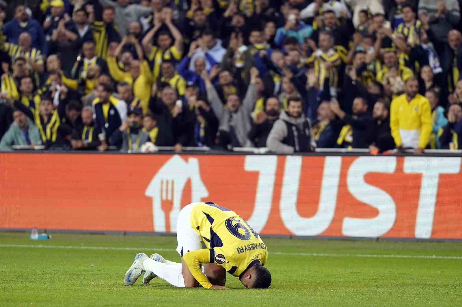 UEFA Avrupa Ligi: Fenerbahçe: 1 - Manchester United: 1 (Maç sonucu)
