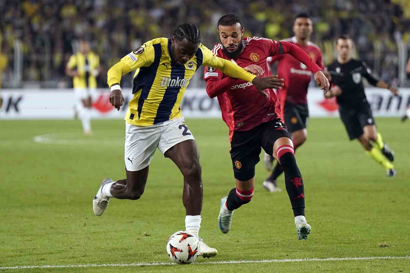 UEFA Avrupa Ligi: Fenerbahçe: 1 - Manchester United: 1 (Maç sonucu)
