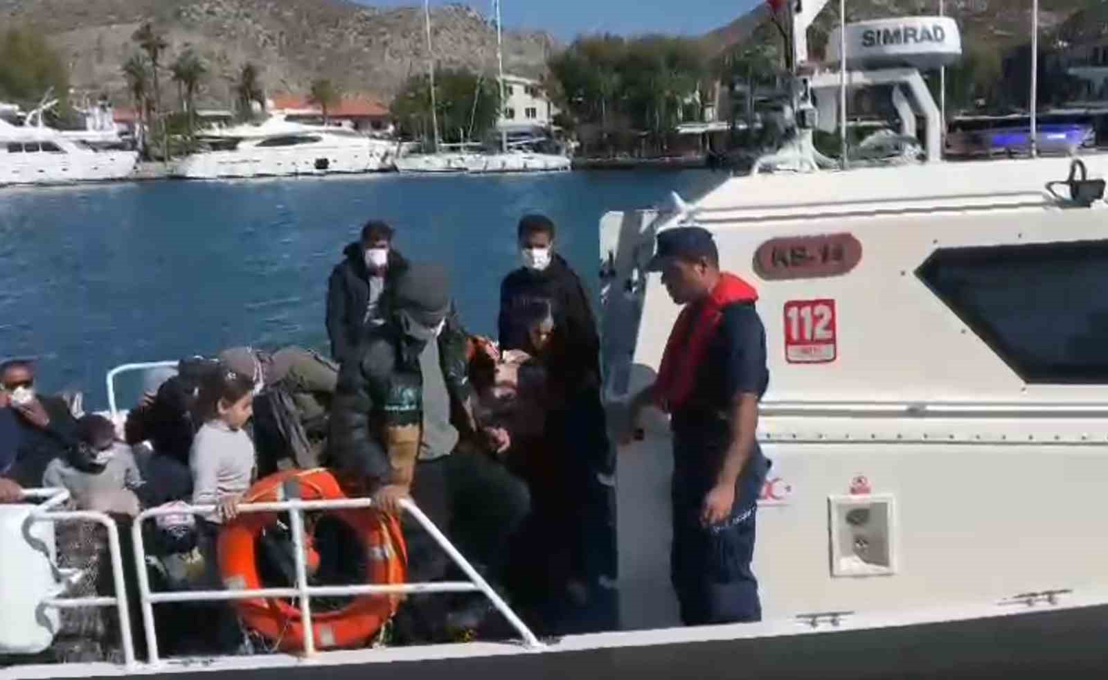 Marmaris’te 5’i çocuk 20 düzensiz göçmen yakalandı
