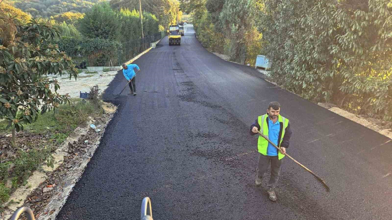 İzmit İslamköy Kurtdere yolu asfaltlandı
