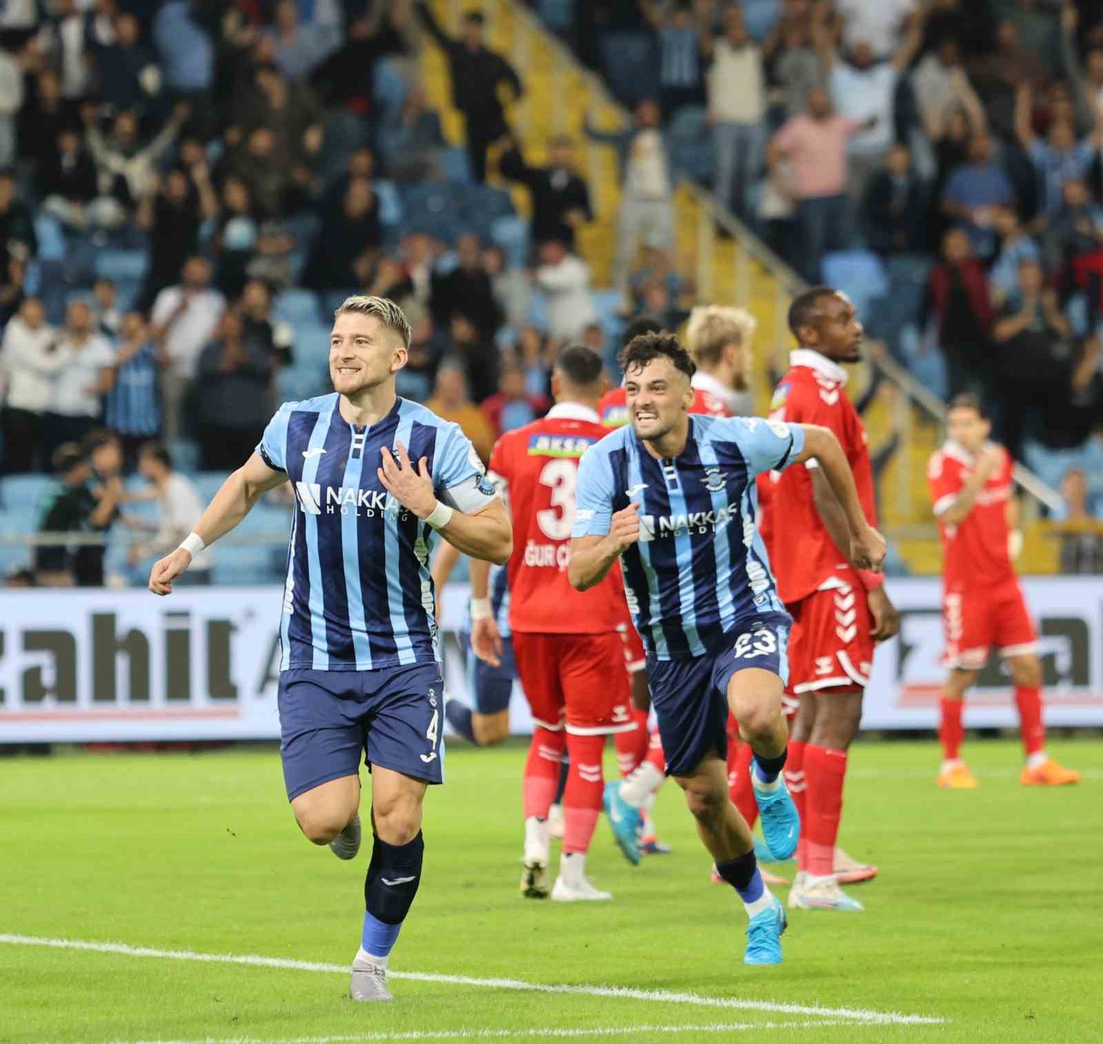 Trendyol Süper Lig: Adana Demirspor: 2 - Sivasspor: 1 (İlk yarı)
