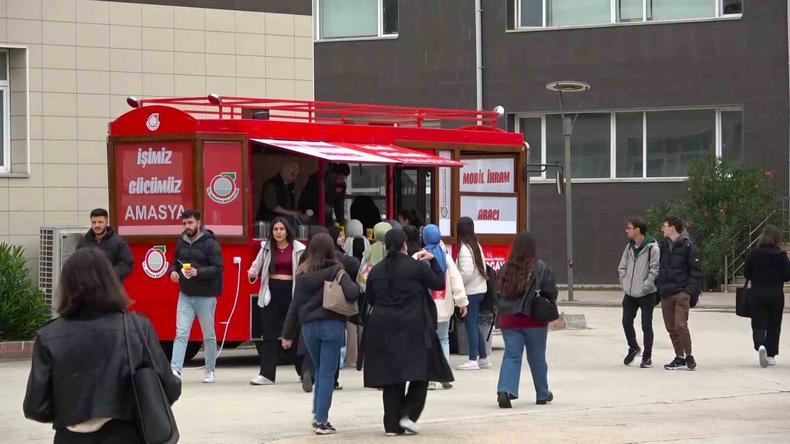 Nostaljik tramvay ‘Çorbabüs’ oldu
