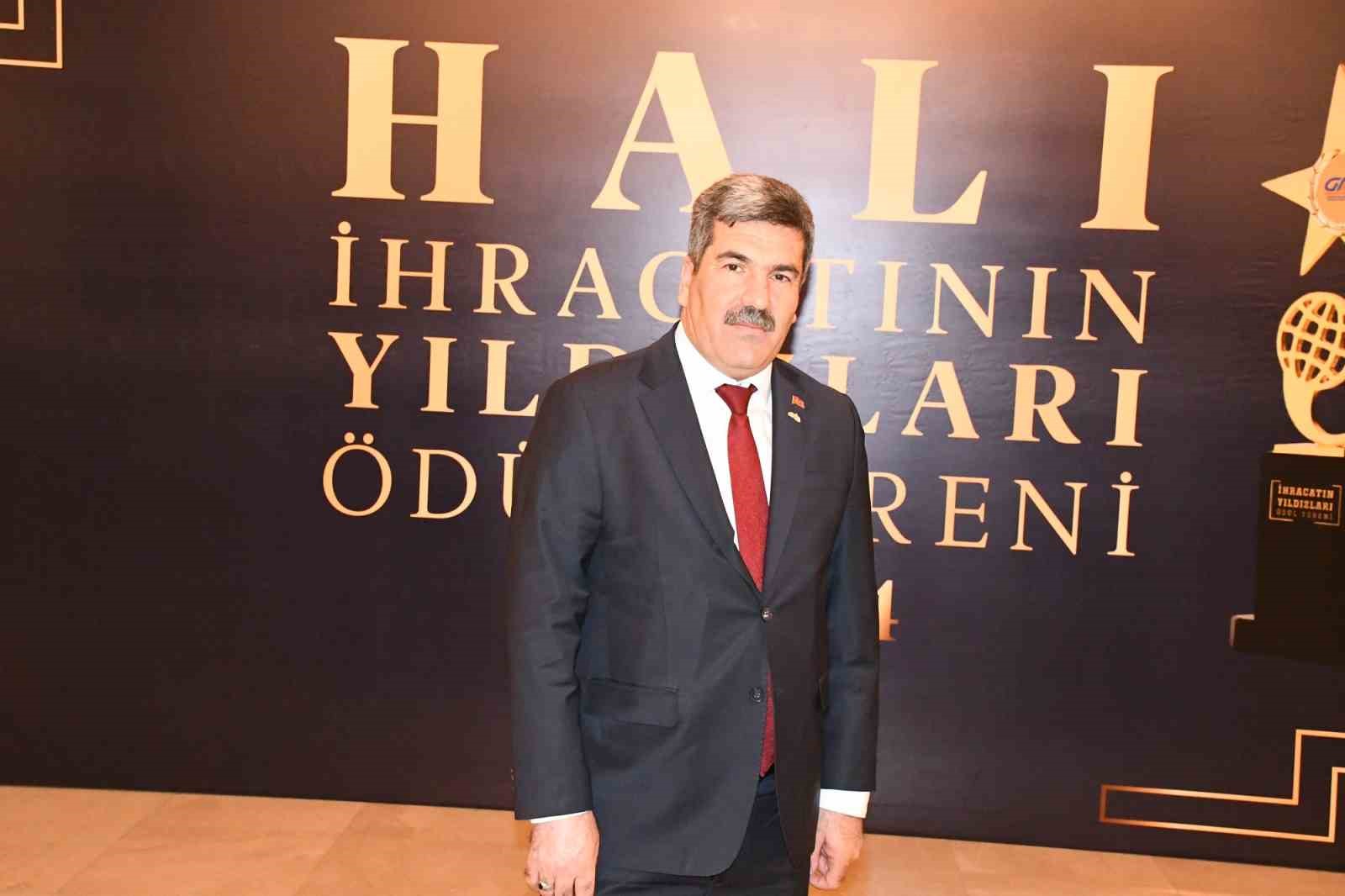 Halı ihracatının yıldızları ödüllendirildi
