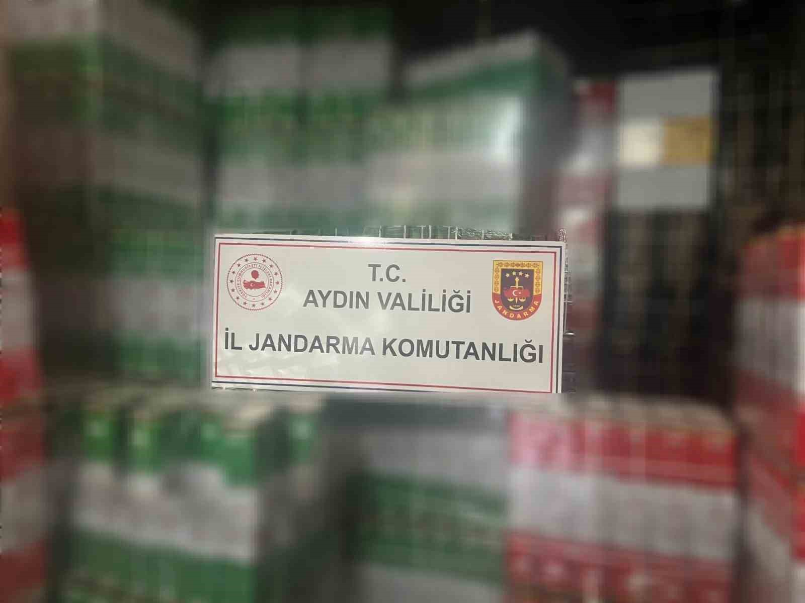 Aydın’da 1 milyon 38 bin 500 TL değerinde kayıt dışı boş zeytinyağı kutusu ele geçirildi
