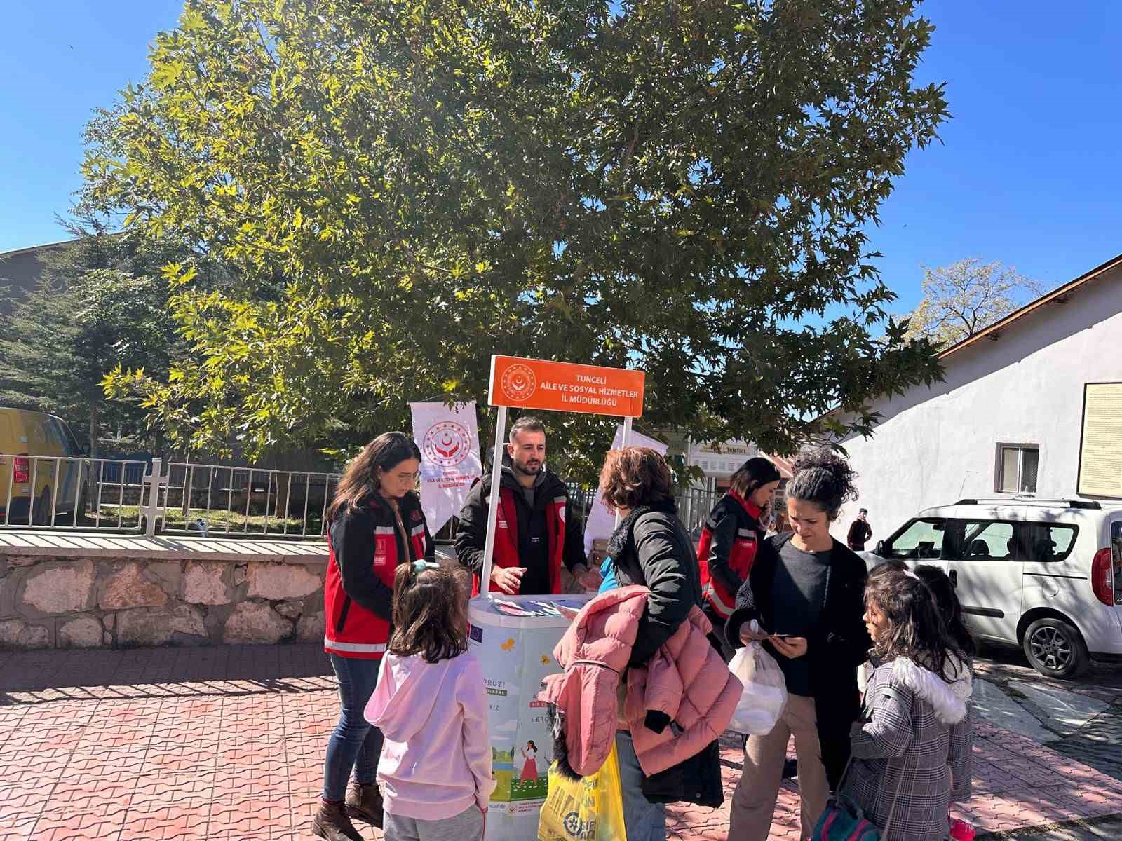 Tunceli’de, korucuyu aile tanıtımı farkındalık stantları açıldı
