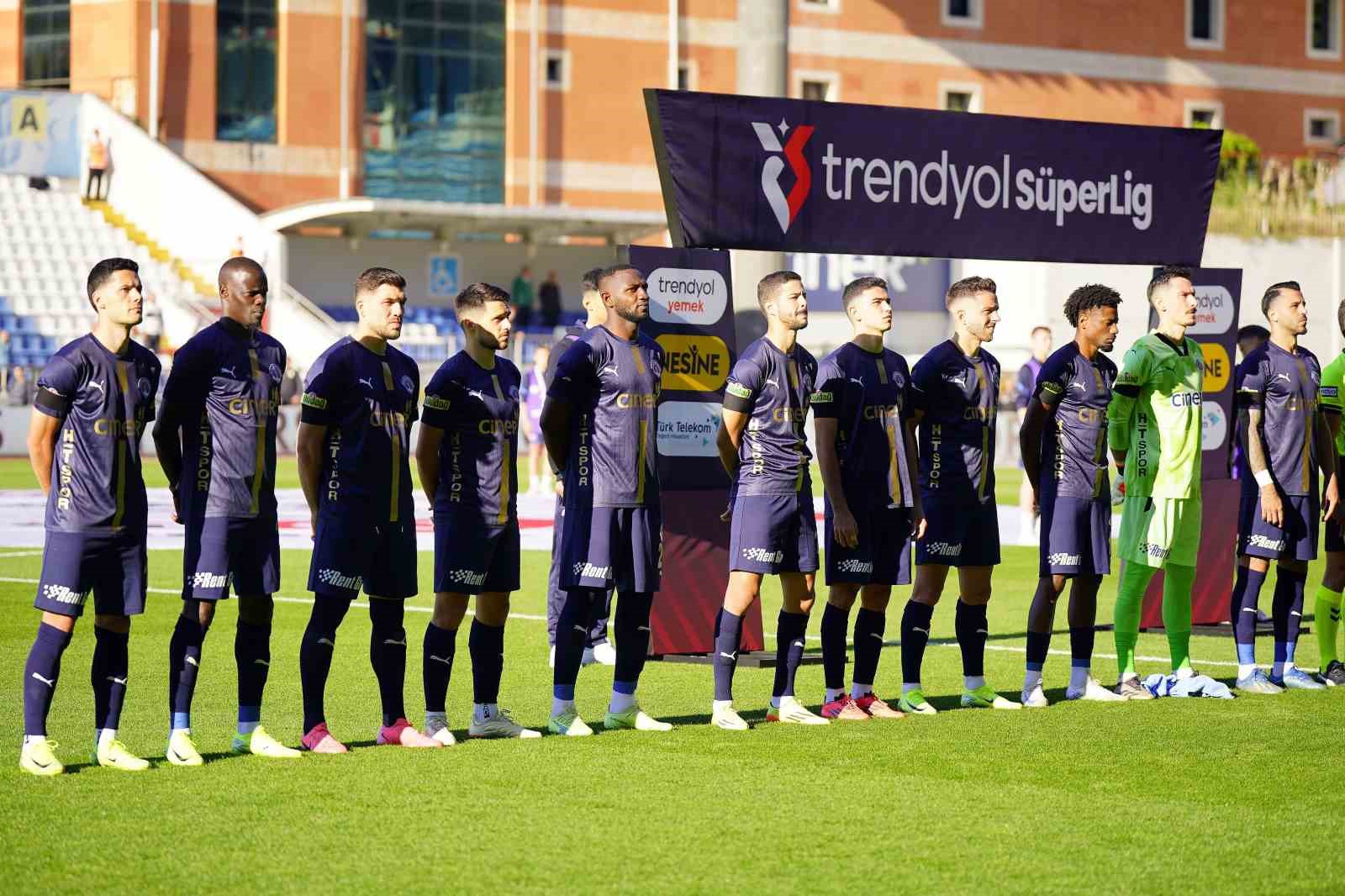 Trendyol Süper Lig: Kasımpaşa: 0 - Samsunspor: 0 (Maç devam ediyor)
