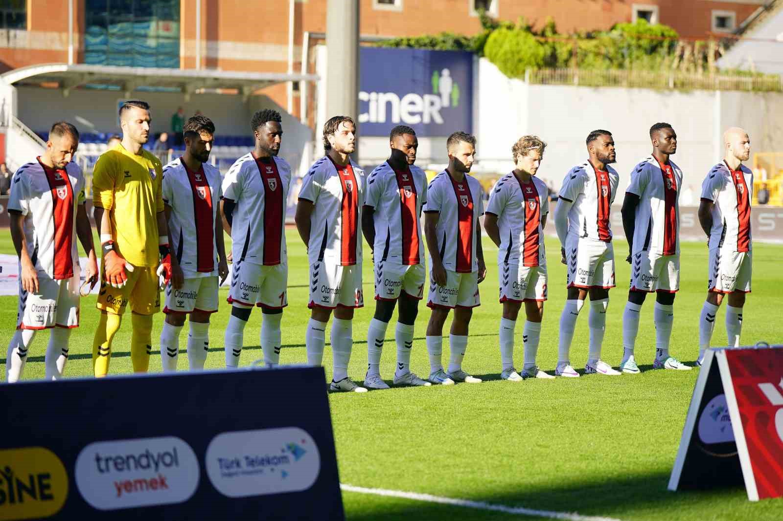 Trendyol Süper Lig: Kasımpaşa: 0 - Samsunspor: 0 (Maç devam ediyor)
