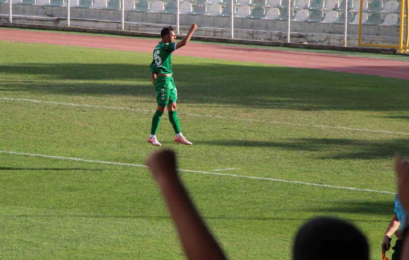 Nesine 3. Lig: Amasyaspor: 2 -  Nevşehir Belediyespor: 0
