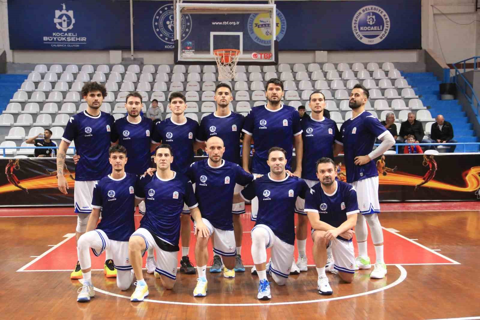 TB2L: Kocaeli BŞB Kağıtspor: 58 - Göztepe: 54
