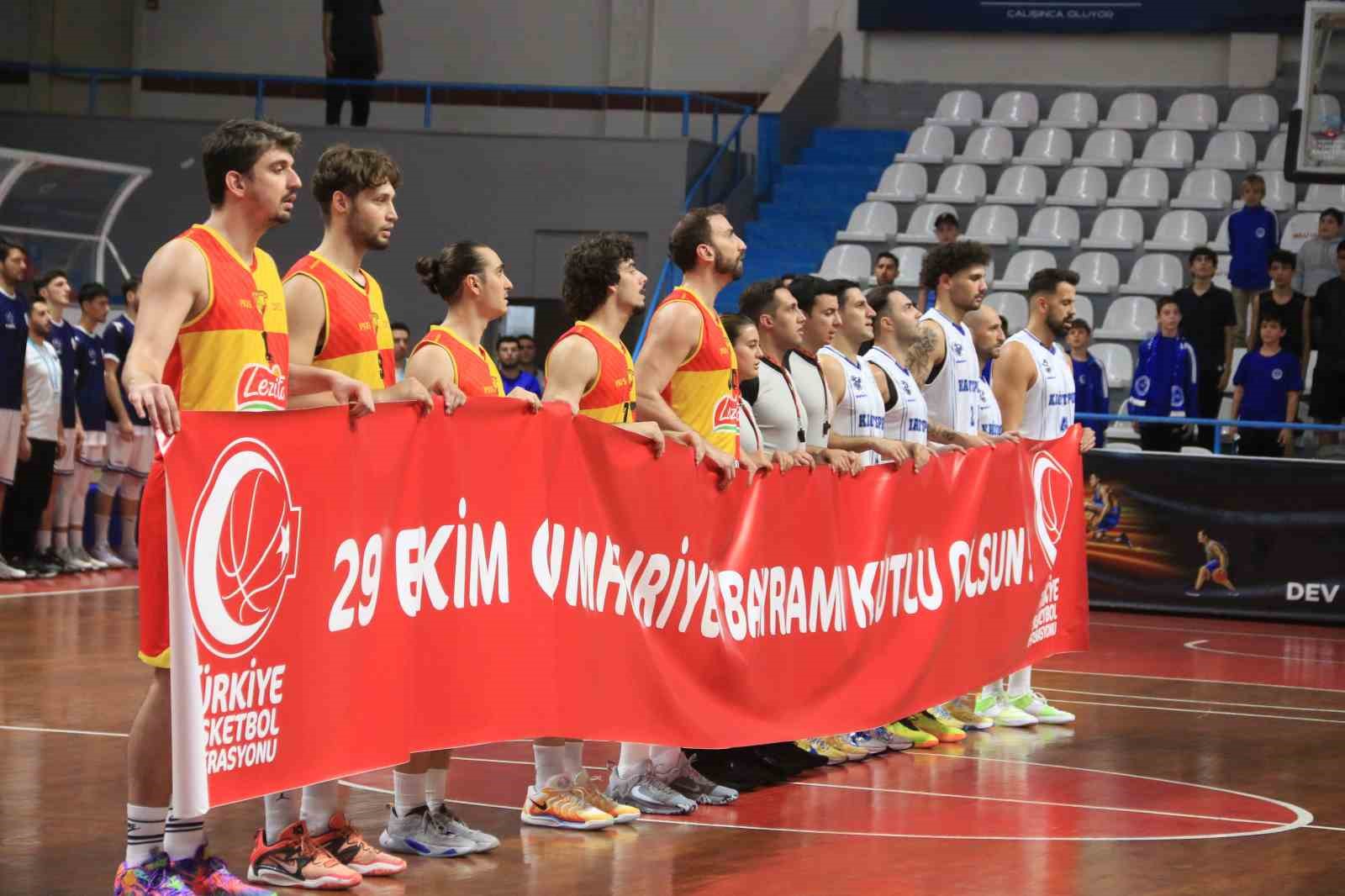 TB2L: Kocaeli BŞB Kağıtspor: 58 - Göztepe: 54
