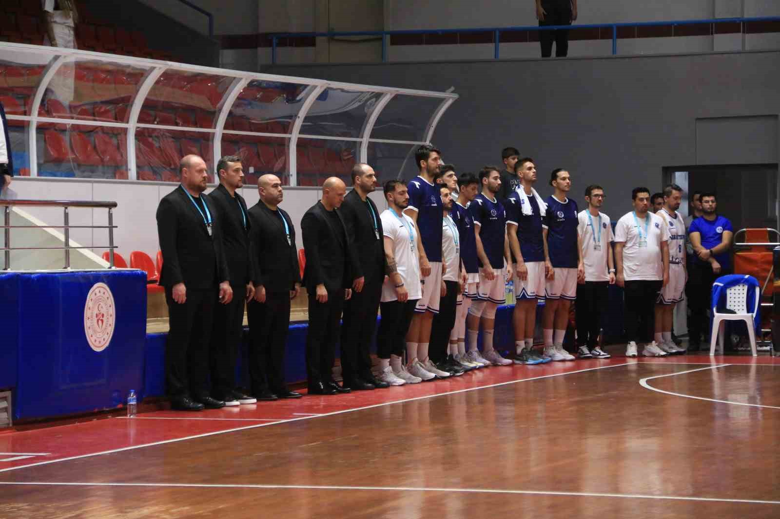 TB2L: Kocaeli BŞB Kağıtspor: 58 - Göztepe: 54
