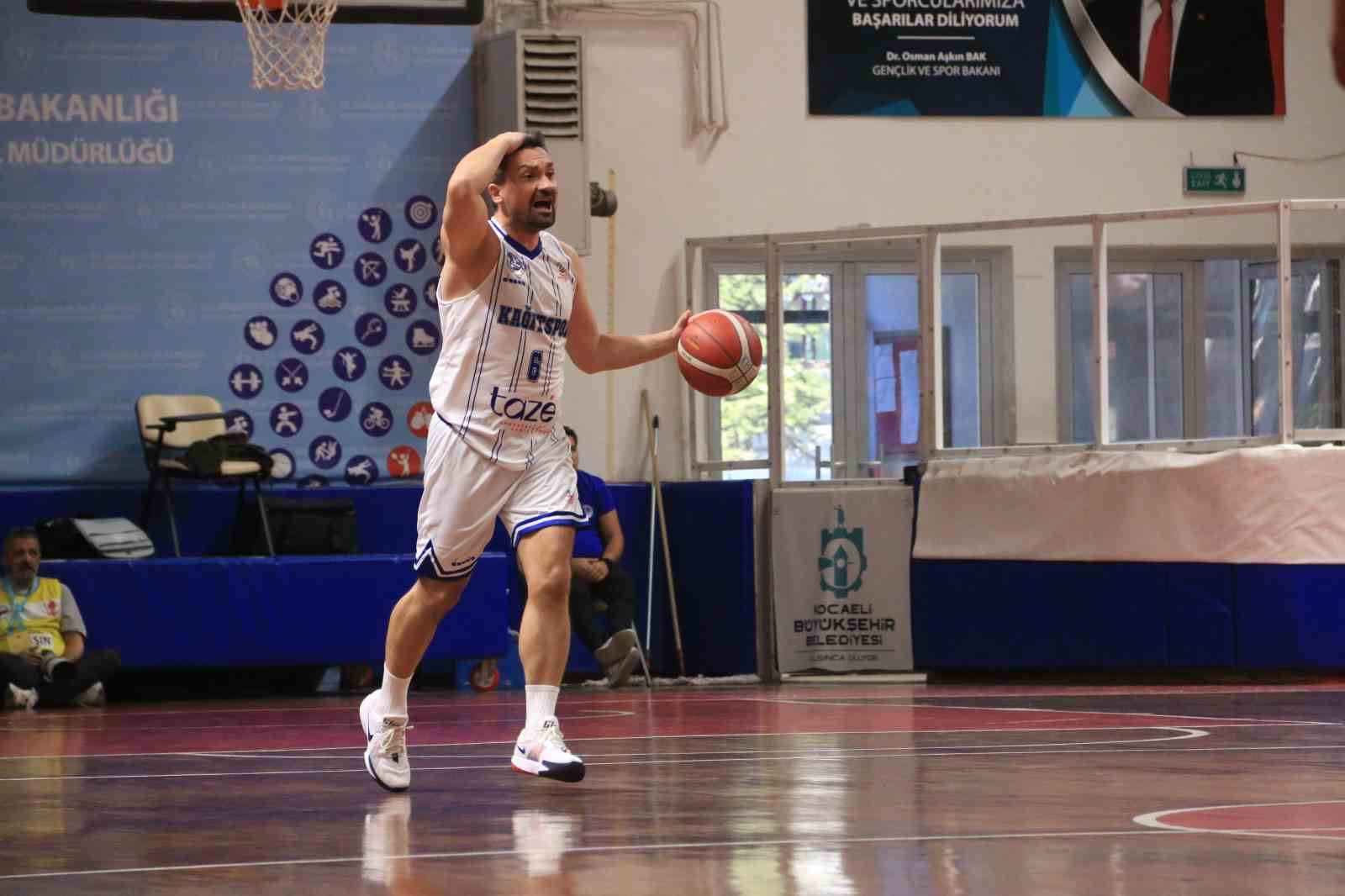 TB2L: Kocaeli BŞB Kağıtspor: 58 - Göztepe: 54
