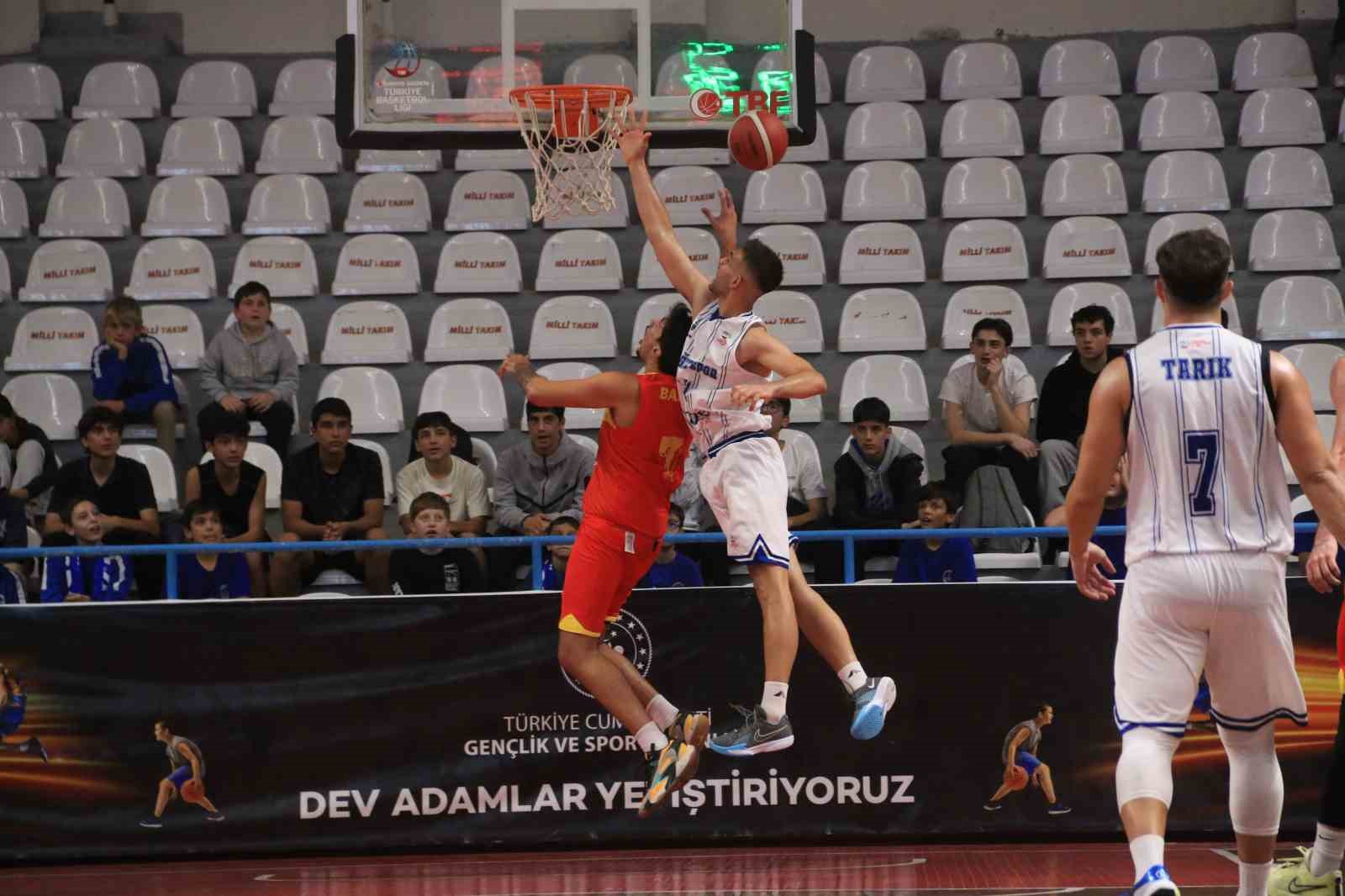 TB2L: Kocaeli BŞB Kağıtspor: 58 - Göztepe: 54
