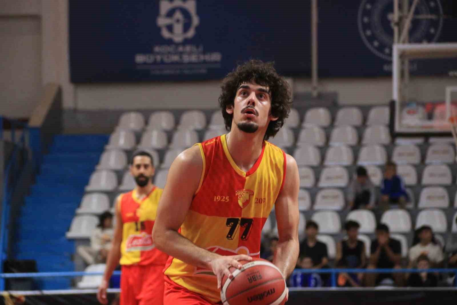 TB2L: Kocaeli BŞB Kağıtspor: 58 - Göztepe: 54
