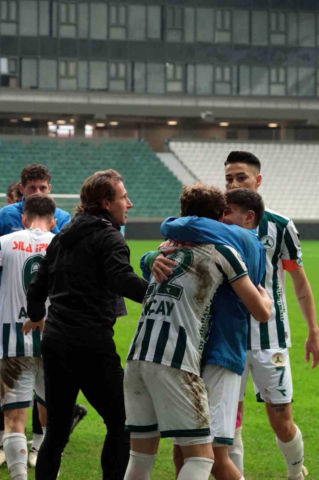 TFF 2. Lig: Giresunspor: 1 - 68 Aksarayspor: 2
