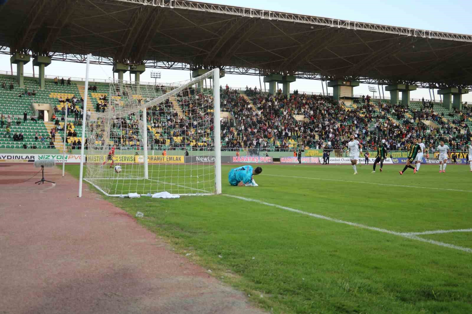 Trendyol 1. Lig: Şanlıurfaspor: 3 - Iğdır FK: 3
