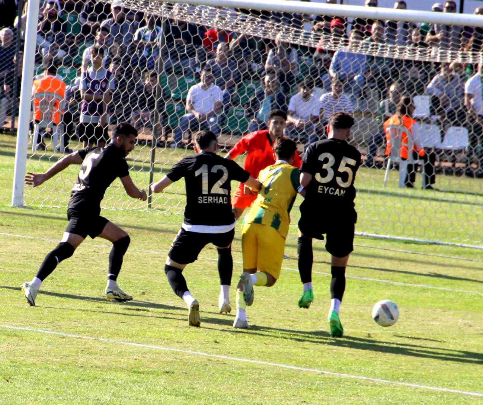 TFF 3. Lig: Muğlaspor: 1 - Adıyamanspor: 1
