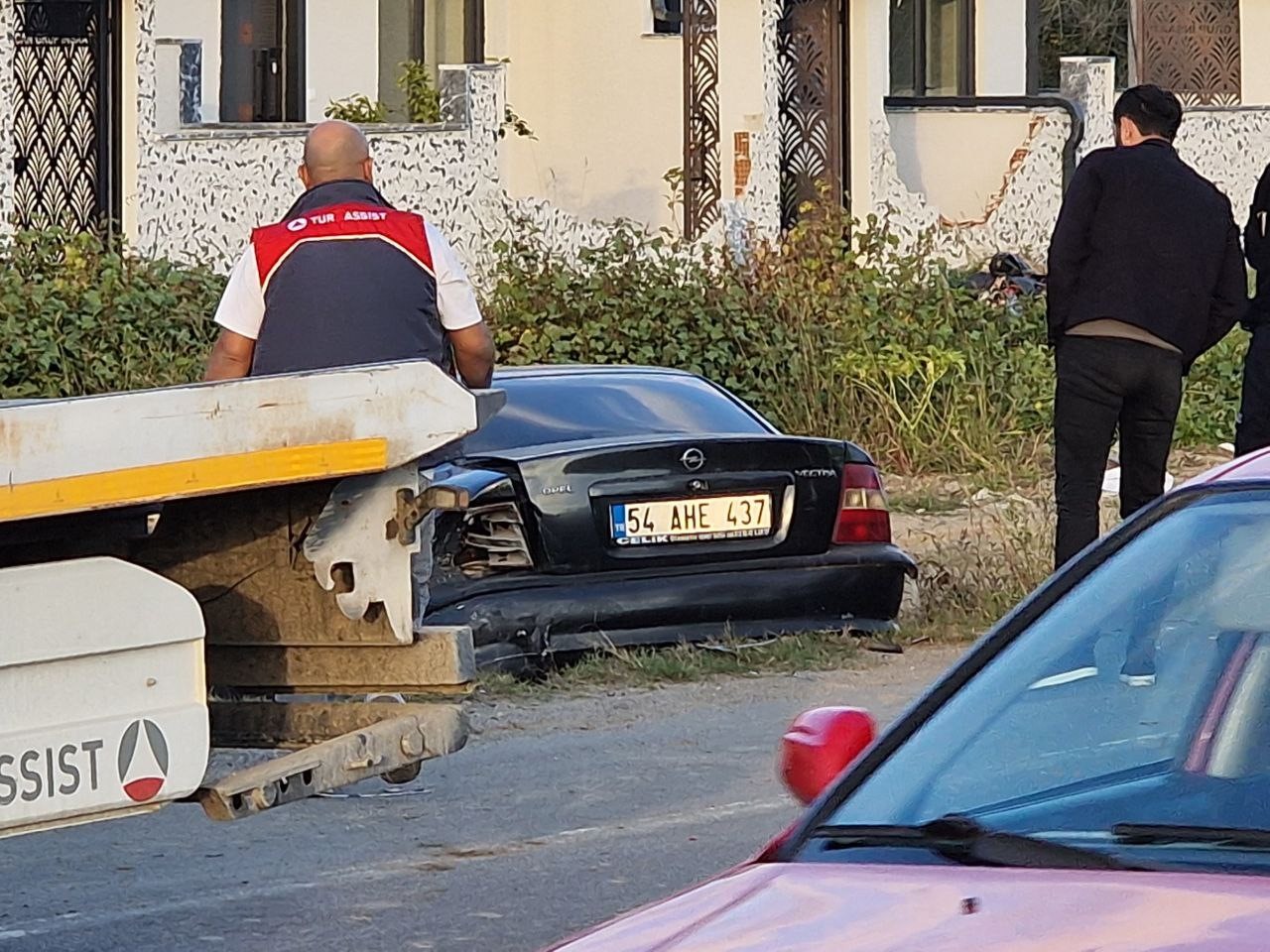 Duble yolda kontrolden çıkan otomobil takla attı: 3 ağır yaralı
