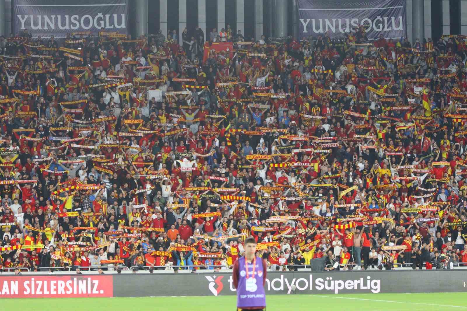 Trendyol Süper Lig: Göztepe: 0 - Tranzonspor: 0 (Maç devam ediyor)
