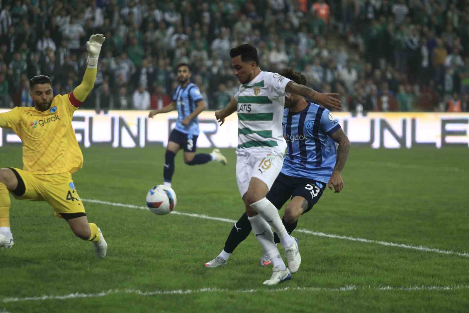 TFF 3. Lig: Bursaspor: 3 - Kütahyaspor: 0
