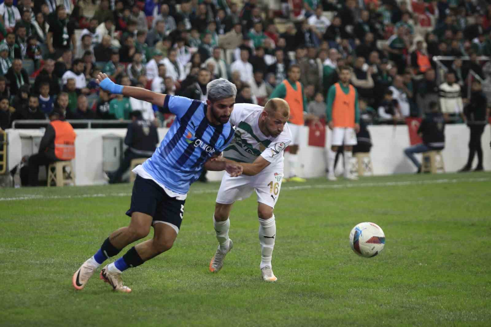 TFF 3. Lig: Bursaspor: 3 - Kütahyaspor: 0
