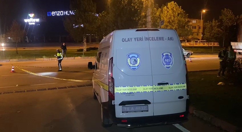 Karabük’te motosikletler çarpıştı: 1 ölü, 2 yaralı
