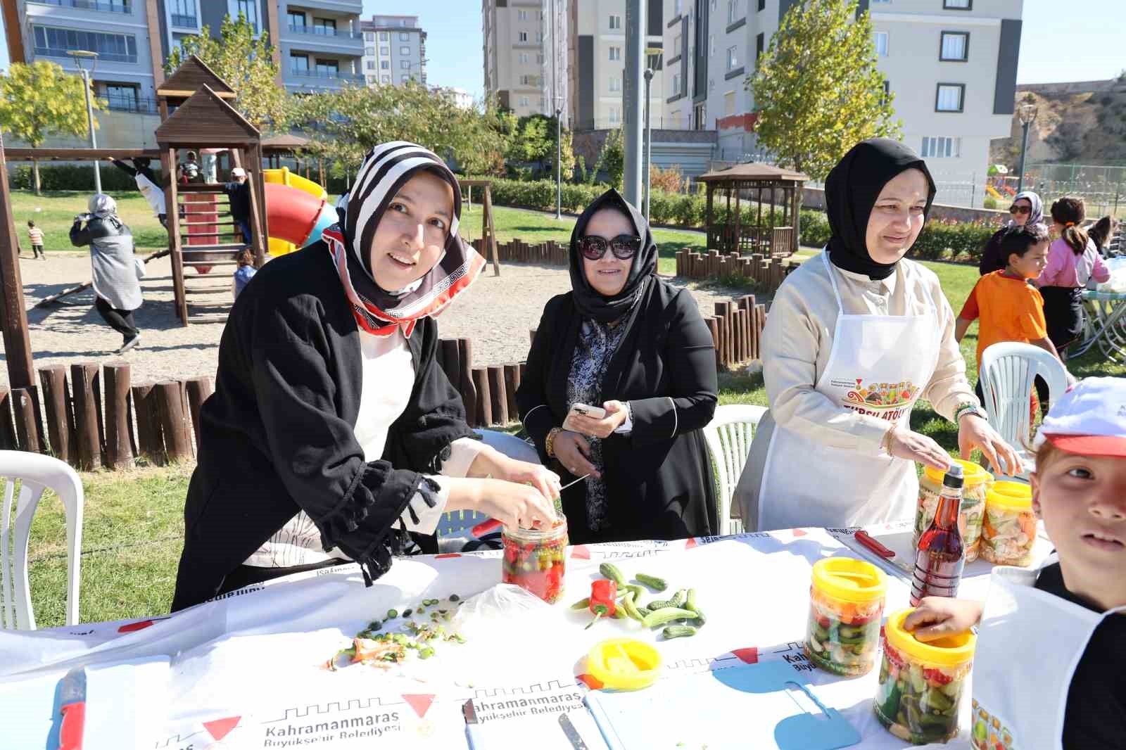 Kahramanmaraş’ta açık havada turşu atölyesi
