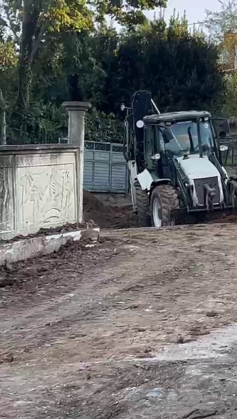 Yol çalışmasında doğal gaz borusu delindi, ekiplerin erken müdahalesi faciayı önledi
