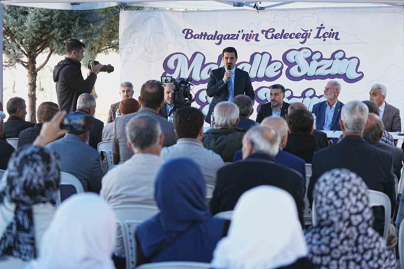 Başkan Taşkın, Yamaç Mahallesi’nde vatandaşlarla buluştu
