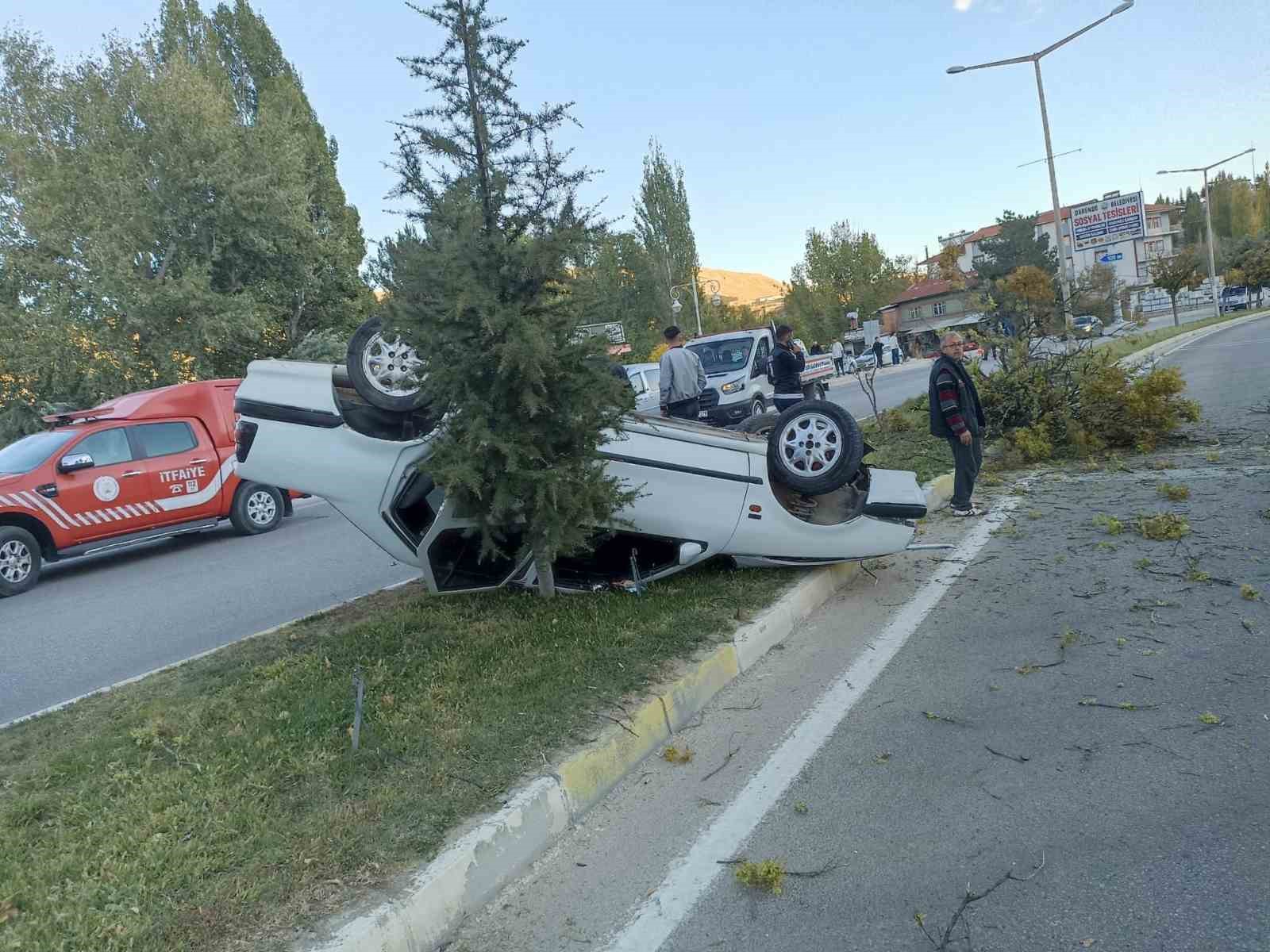 Darende ilçesinde iki ayrı kaza: 3 Yaralı
