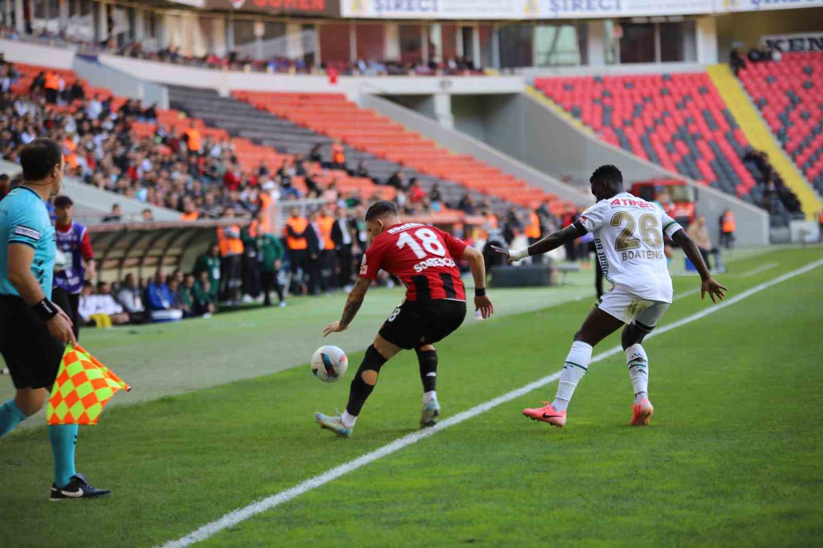 Trendyol Süper Lig: Gaziantep FK: 0 - Konyaspor: 1 (Maç devam ediyor)
