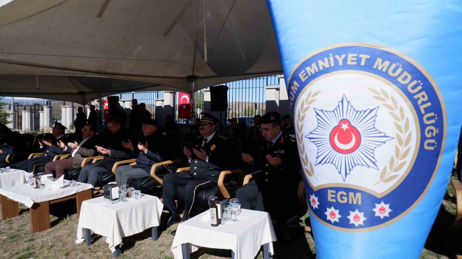 Erzurum polisine araç desteği
