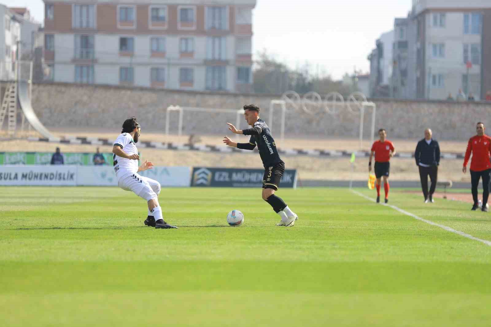 Trendyol 1. Lig: Bandırmaspor: 3 - Sakaryaspor: 2
