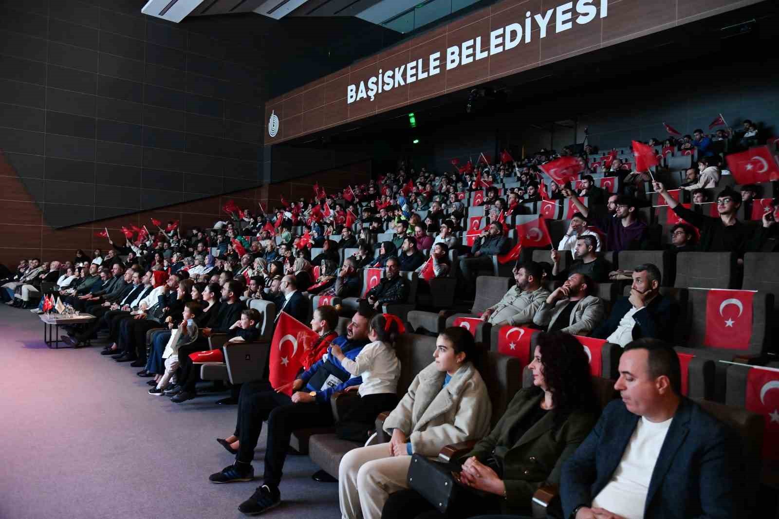 Başiskele’de Cumhuriyet Bayramı coşkusu başladı
