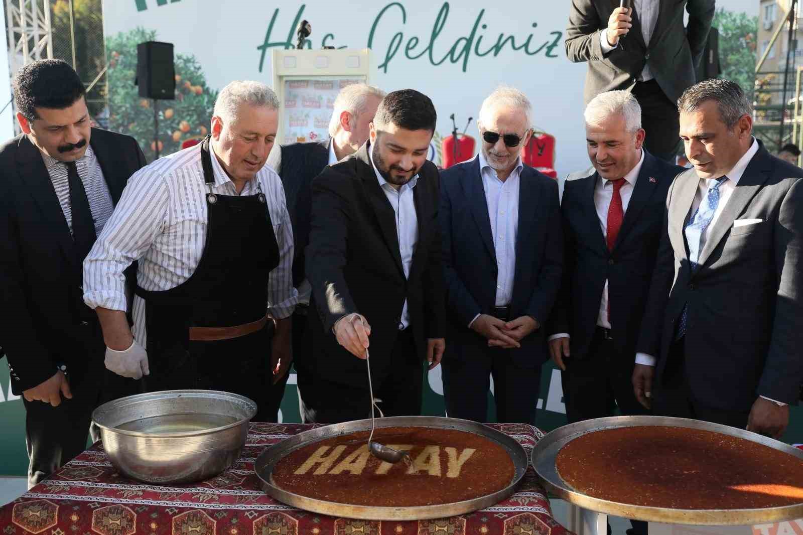 Hataylılar, Kağıthane Belediyesi tarafından düzenlenen ‘Hatay Tanıtım Günlerinde’ buluştu
