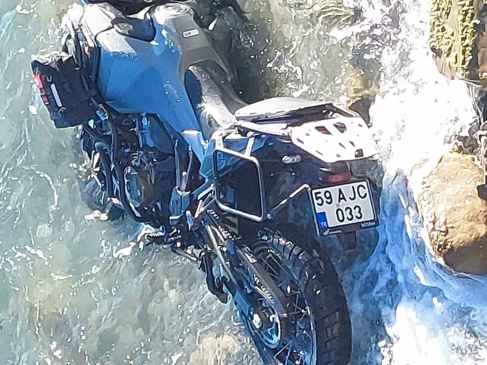 Tekirdağ’da motosikletli denize düştü
