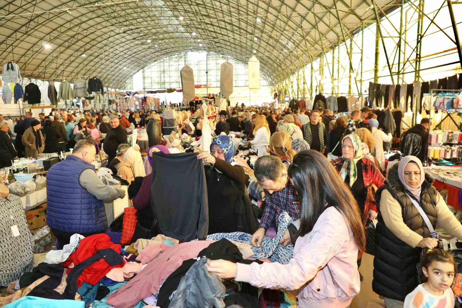 Mudanya Giyim Pazarı dolgu alanına taşındı
